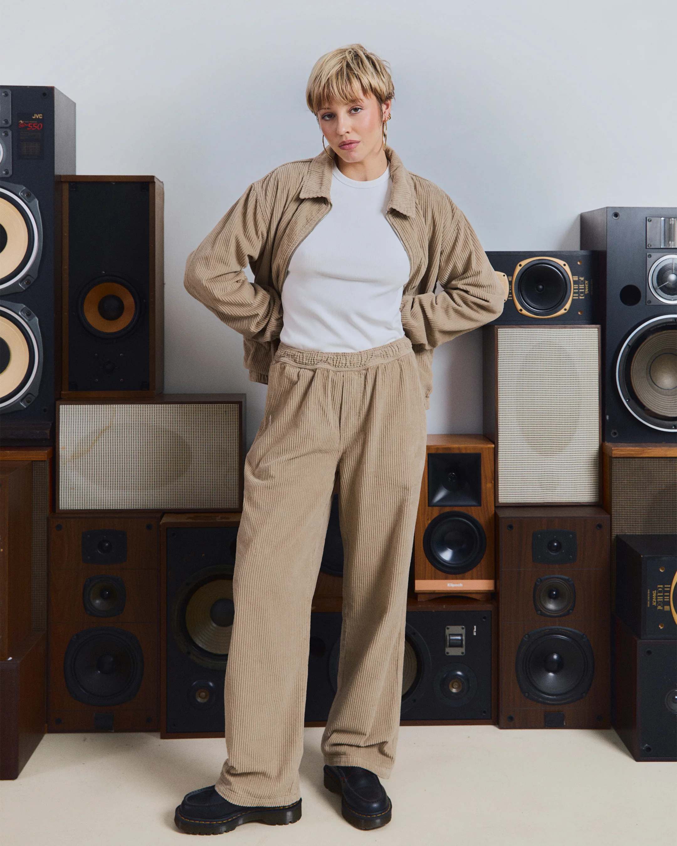 PANT VELOUR COTELE BEIGE - Image 3